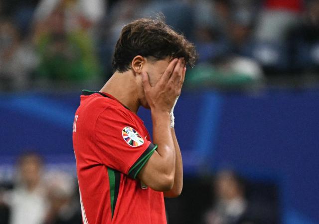 开云官网-点球大战 圣迪奥戈不如迈尼昂 马丁内斯错错错！