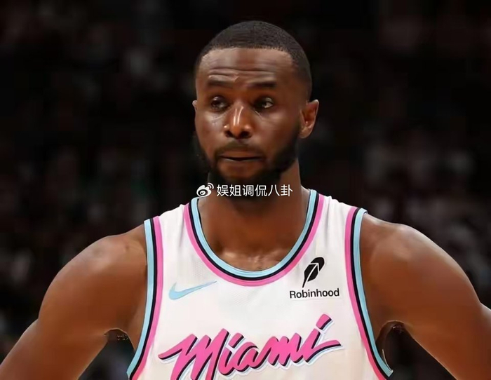 开云APP-两场抢30板!库里的接班人?又和队友发生矛盾,勇士早该处理他|波杰姆|斯蒂芬·库里|科尔|德安东尼·梅尔顿|新奥尔良鹈鹕队_新浪体育_新浪新闻