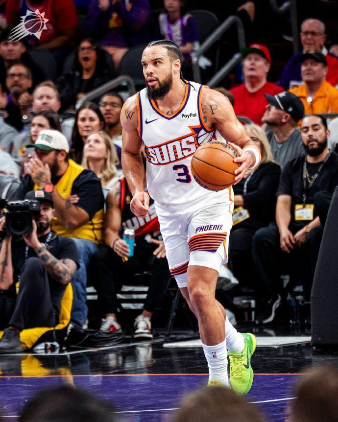 kaiyun-狄龙40+8生涯新高！残阵太阳爆冷大胜东部第一 坎宁安26+7