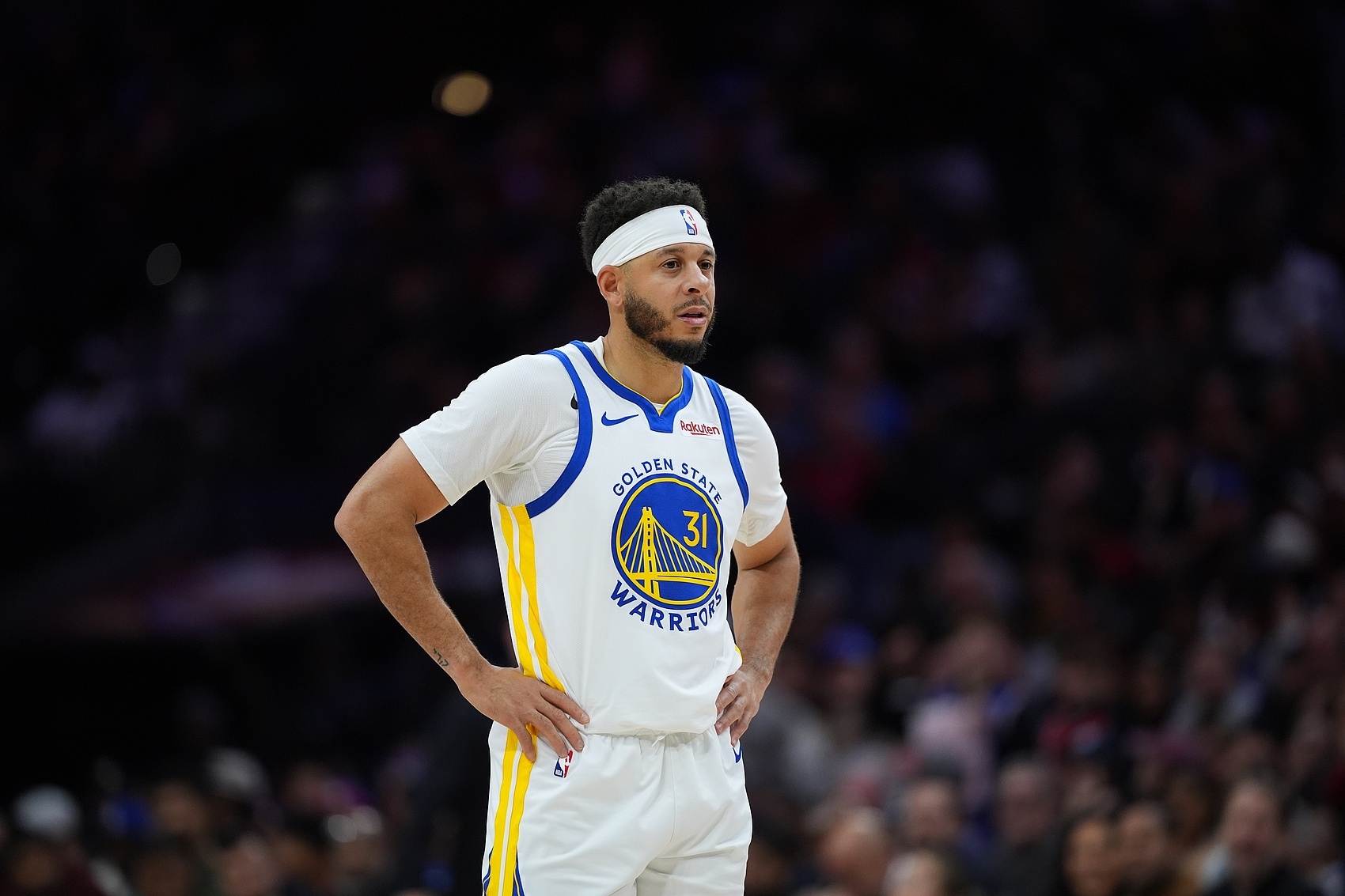 开云APP-金州伤病梦魇！巴特勒ACL报销 穆迪恐怖膝伤 库里跑步膝归期未定