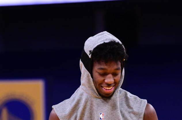 1609749318926036963.png 开云APP-仓促上阵的菜鸟们!怀斯曼迅速入戏冲最佳新秀?