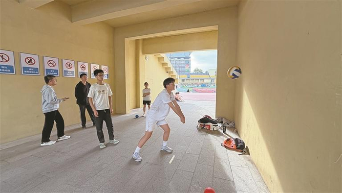 kaiyun-西安：多方护航   少年逐梦|体育场|西安市人民体育场|体育中考|西安市|陕西省_新浪新闻